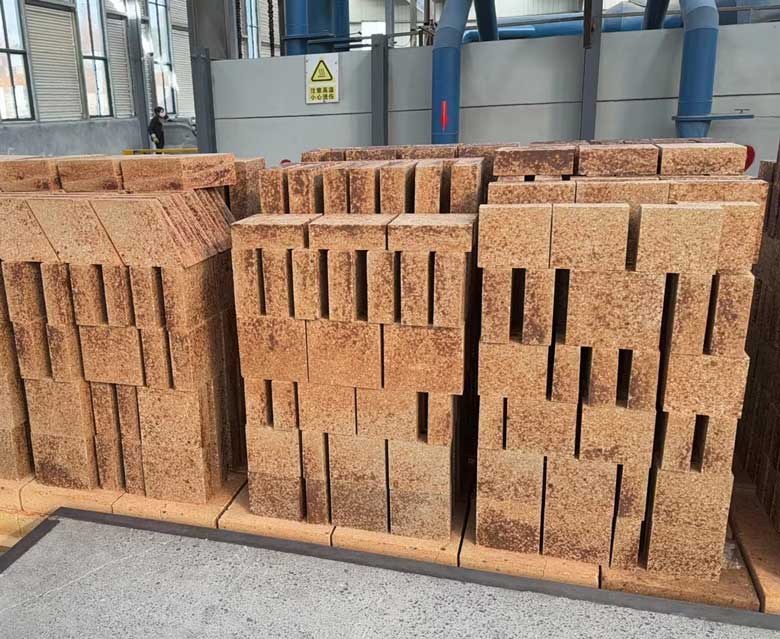 Durable Alumina Silica Refractory Bricks - Kerui