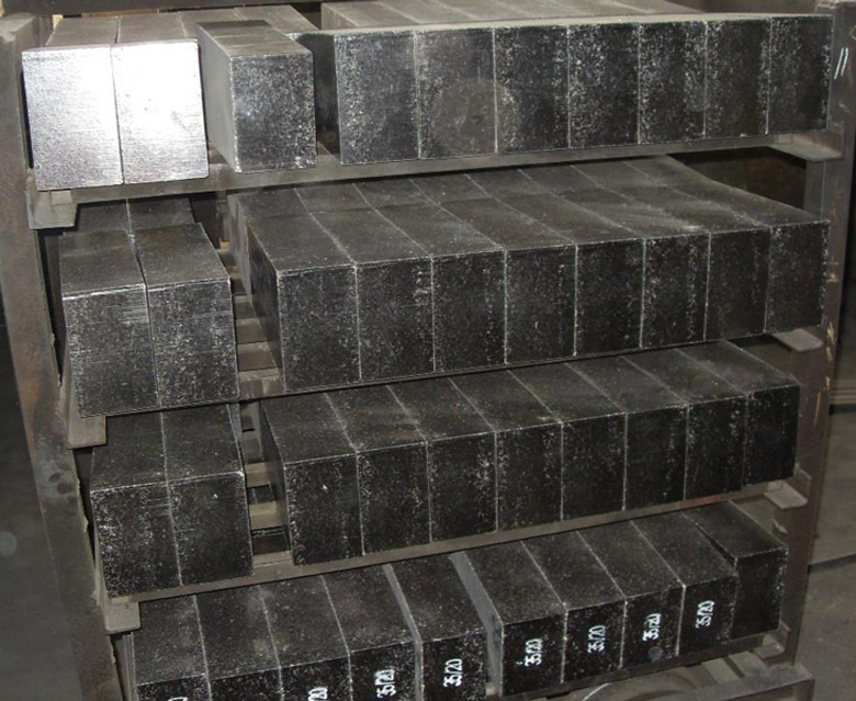 Magnesia Carbon Bricks in Bulk for Packaging