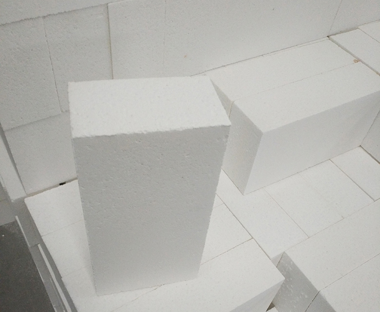 Kerui Alumina Bubble Bricks