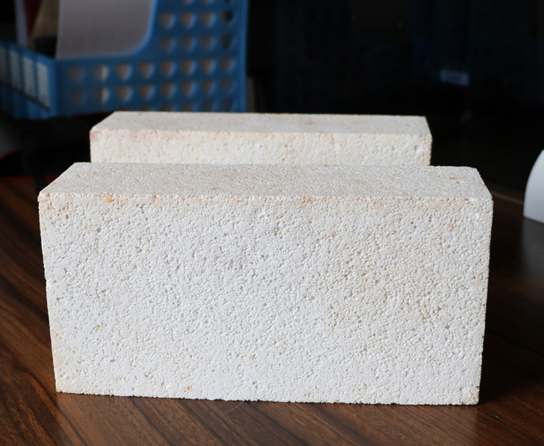 Kerui Lightweight Silica Insulation Bricks