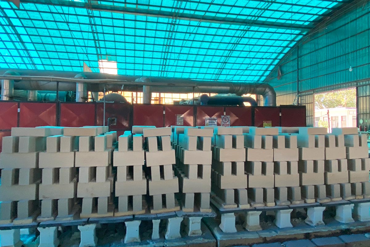 Kerui Acid Proof Bricks in Factory