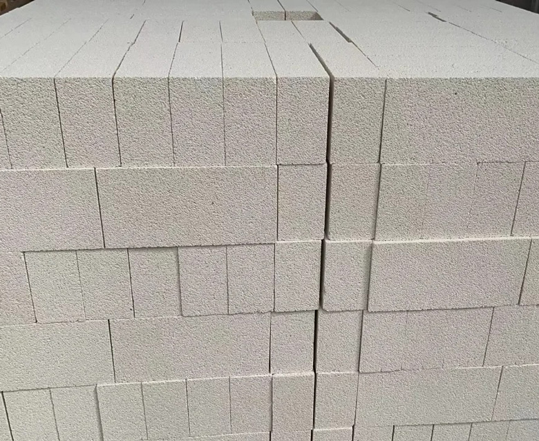 Choose Kerui JM30 Insulation Bricks at Factory