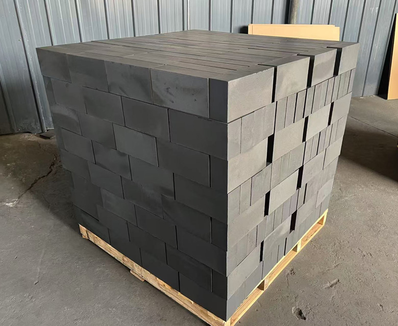 Different Anti-Corrosion Carbon Bricks