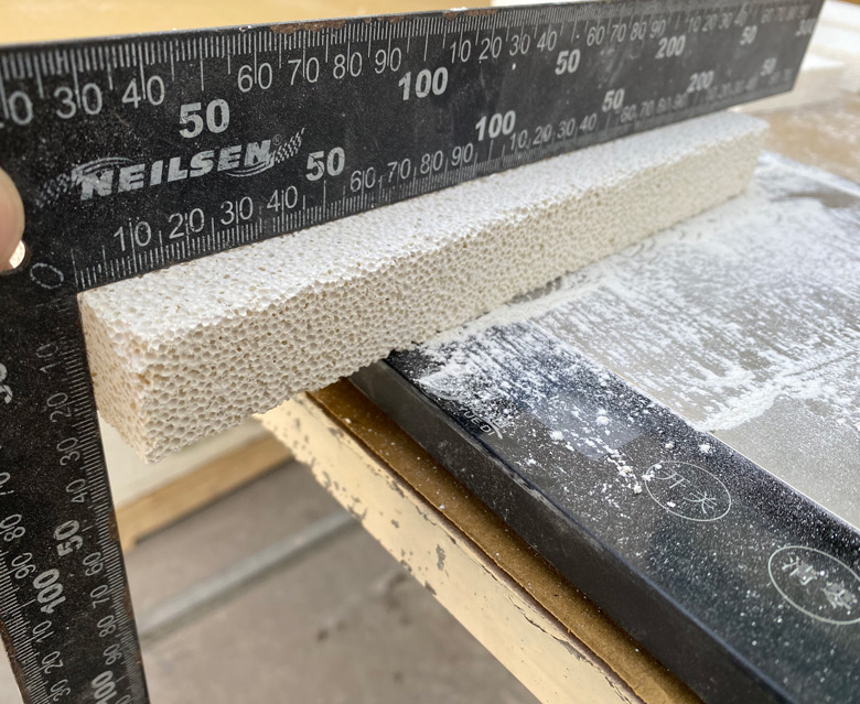 Different Sizes of Kerui Mullite Insulation Bricks Shipped To Venezuela in 2025