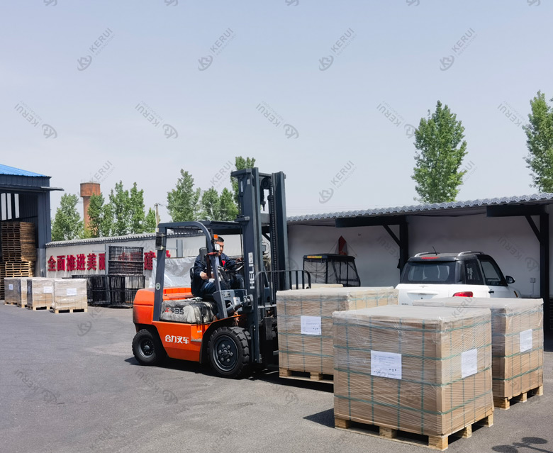 Fast Delivery of Kerui Acid Proof Bricks To Morocco In April 2025