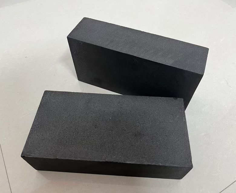 Good Features of Kerui Anti Corrosion Carbon Bricks
