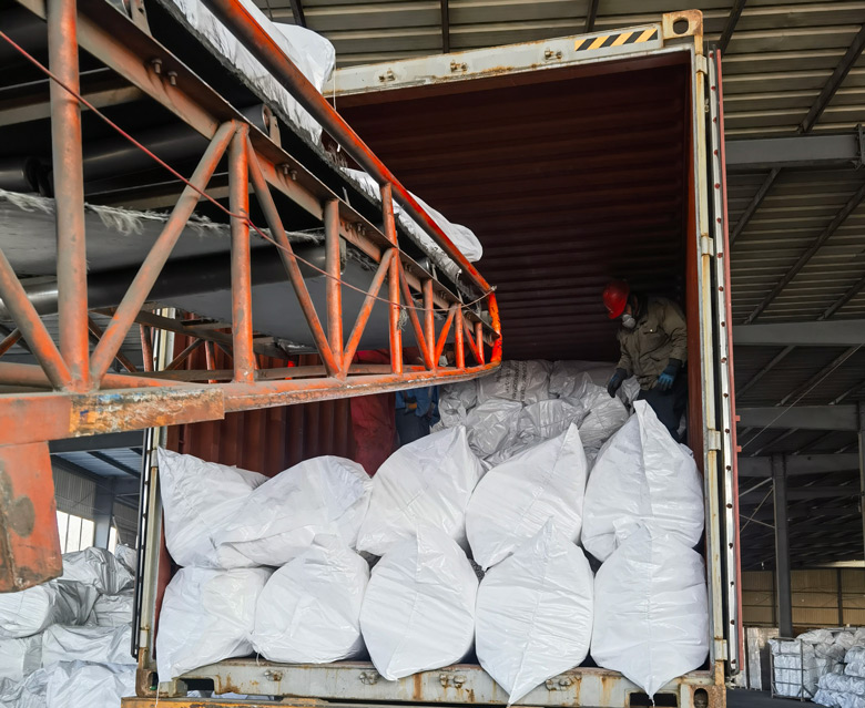 Shipment of Ceramic Fiber Blankets to A Greek Customer