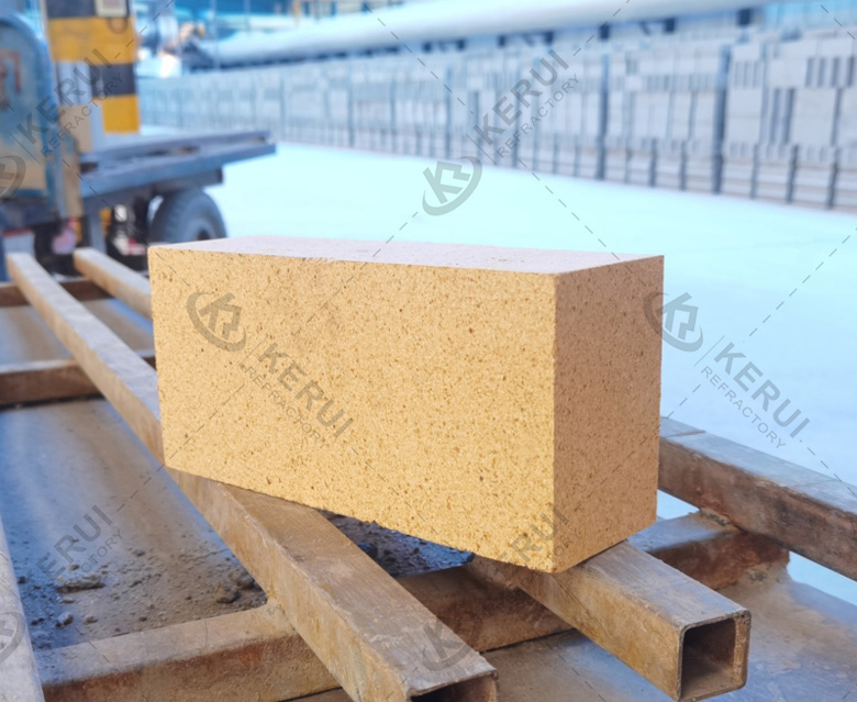 Standard Fire Clay Refractory Bricks