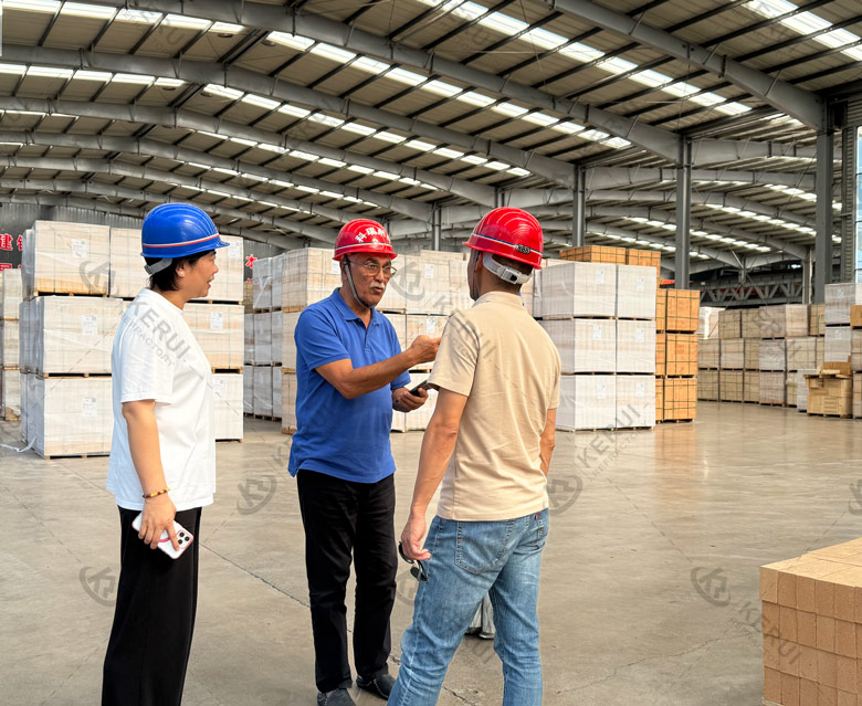 An Azerbaijan Contractor Customer Visited Kerui Factory for Cooperation in July 2025