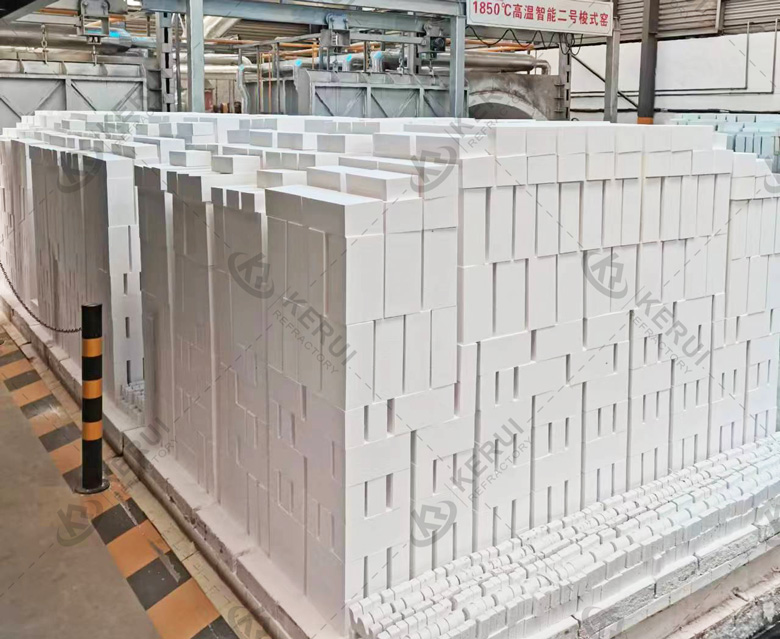 Kerui Corundum Mullite Refractory Bricks