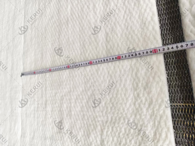 Aluminium Silicate High Temperature Insulation Ceramic Fiber Blanket Shipped to Italy