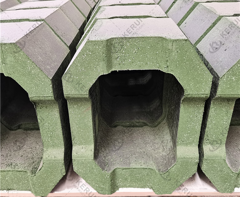 Customized Sizes of Kerui Chrome Corundum Fire Bricks