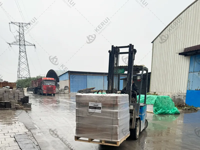 Delivery of the Second Batch Of Kerui Acid Resistant Ceramic Tiles to Vietnam In November 2025
