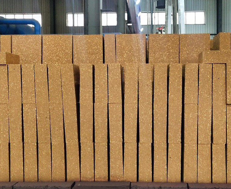 Kerui Magnesia Alumina Bricks
