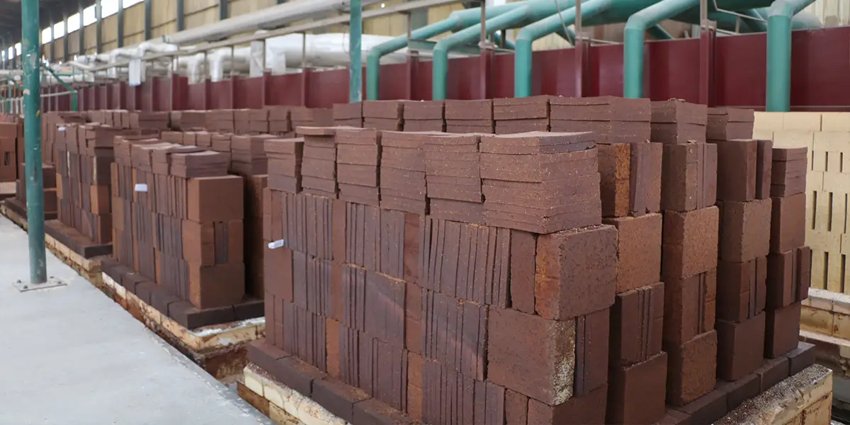 Magnesia Iron Spinel Brick - Kerui Fractory